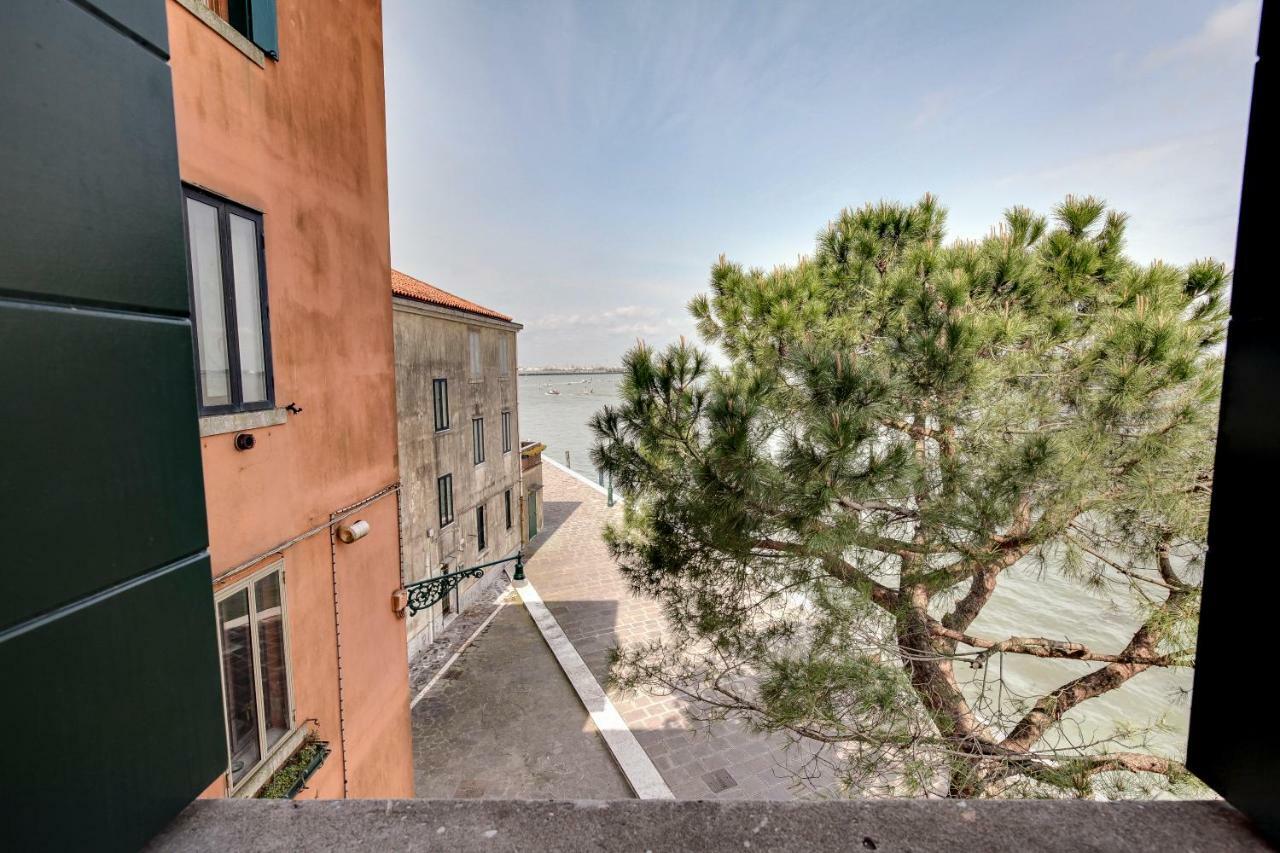 Venice Blue Lagoon Exterior photo